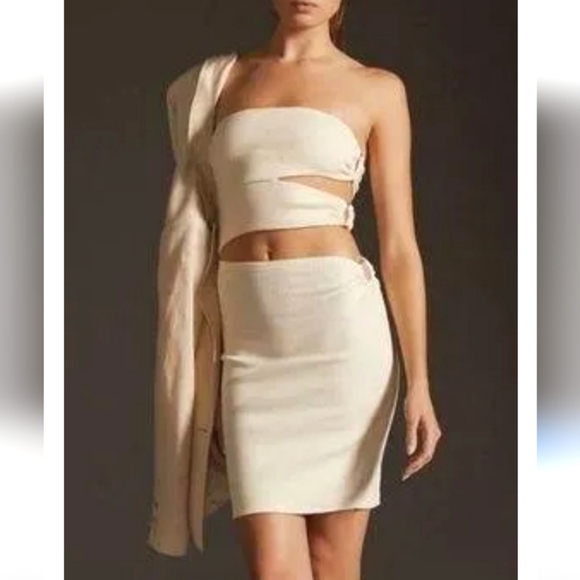 Anthropologie Dresses & Skirts - 💖💖 NWT SIZE 3X Anthropologie -Bordeaux Strapless Cutout Dress